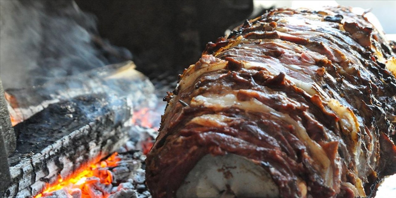 Erzurum ve Artvin'in paylaşamadığı lezzet: Cağ kebabı