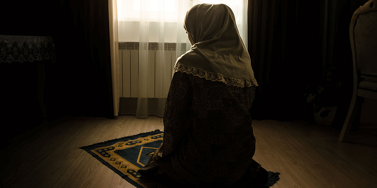 İngiliz The Guardian: Gazzelilerin direnişi Dünyada Kur'an'a ilgiyi arttırdı, gençler Müslüman oluyor