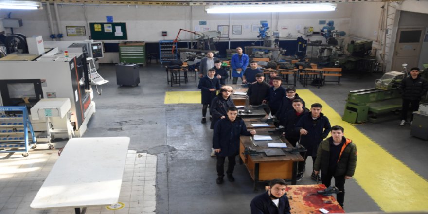 Meslek liselerinin yılın ilk üç ayındaki üretim kapasitesi yüzde 225 arttı