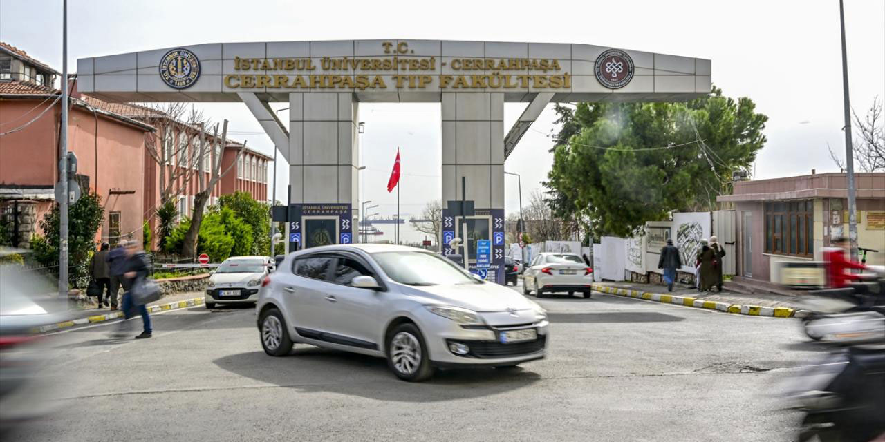 Cerrahpaşa Tıp Fakültesi'nde deprem tedbiri: Büyük bir kısmı kapatılıyor