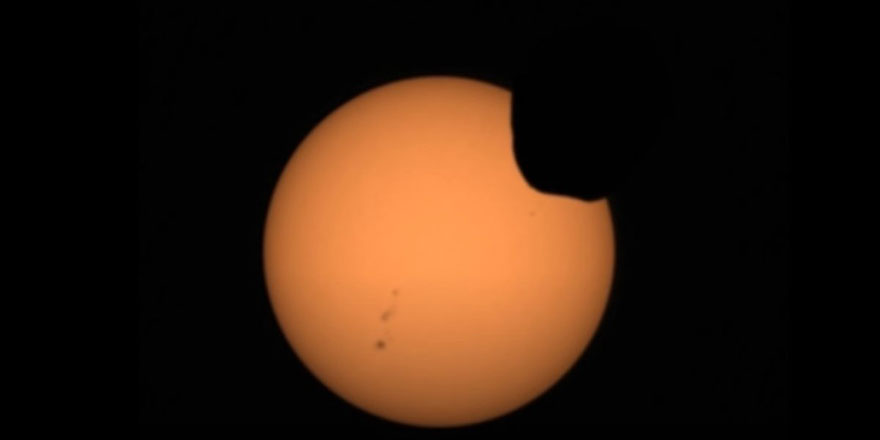 Mars'ta Güneş tutulması: Bu kadar harika olmasını beklemiyordum