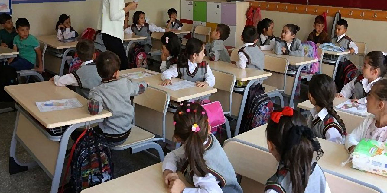 Okullar 9 Eylül'de açılıyor: 1, 5 ve 9. sınıflarda 'yeni model' uygulanacak