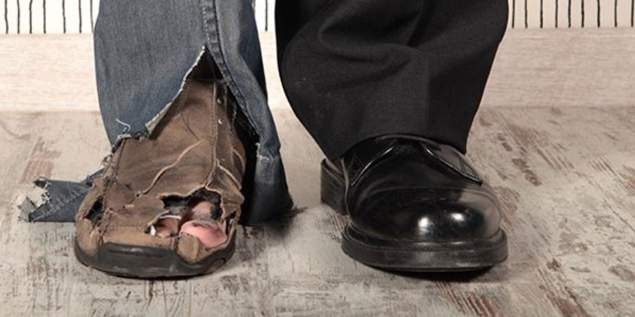 Bediüzzaman: Birşeyde mehâsin ve şeref hâsıl oldukça, havassa peşkeş ederler