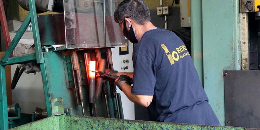 Mesleki eğitim kursları ile işbaşı eğitim programlarında yüzde 70 istihdam koşulu getirildi