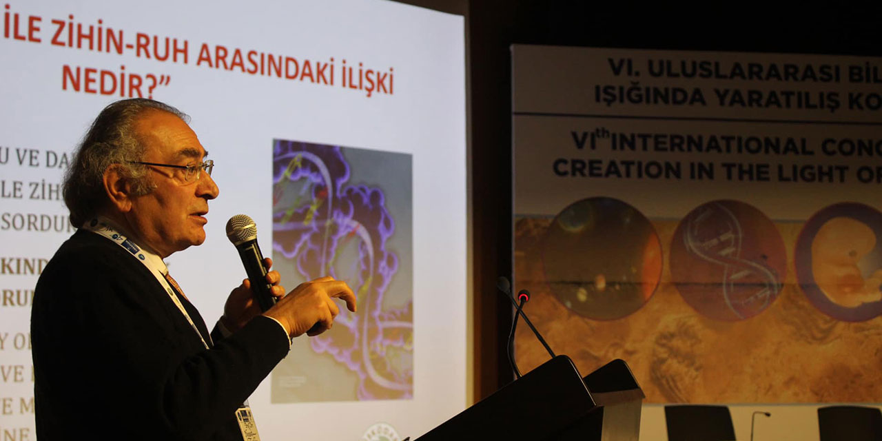 Materyalizmi savunan bir kimse çağdışı kalmış demektir