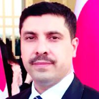 Siz hiç bu kadar güzel bakan gözler gördünüz mü?