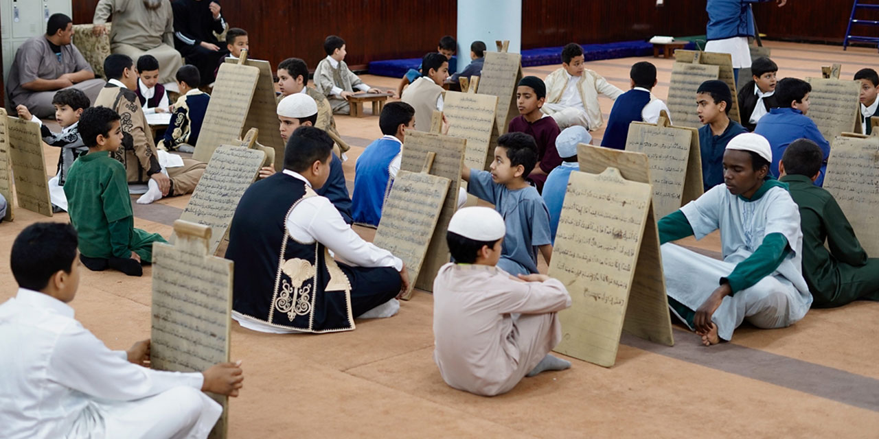 Libya'da ahşap levha ile Kur'an-ı Kerim eğitimi