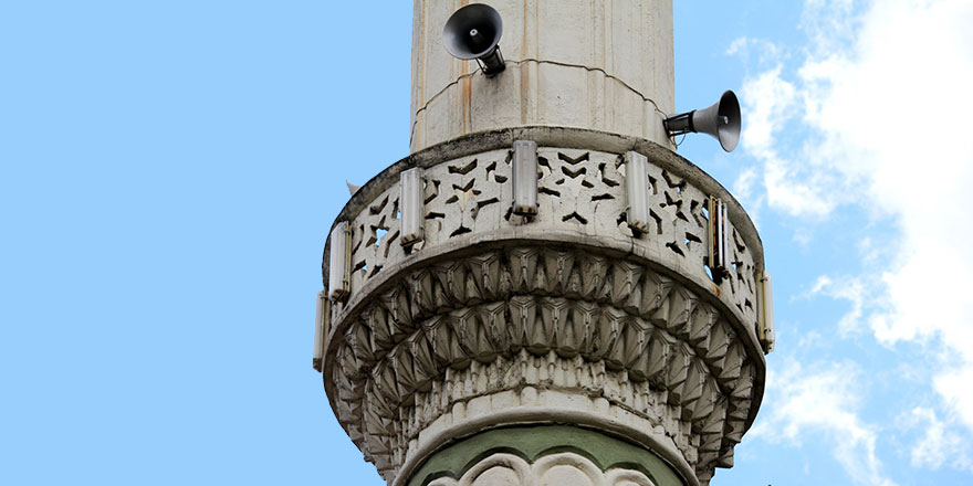 Cuma namazından önce neden salâ (sela) verilir, salanın anlamı nedir?