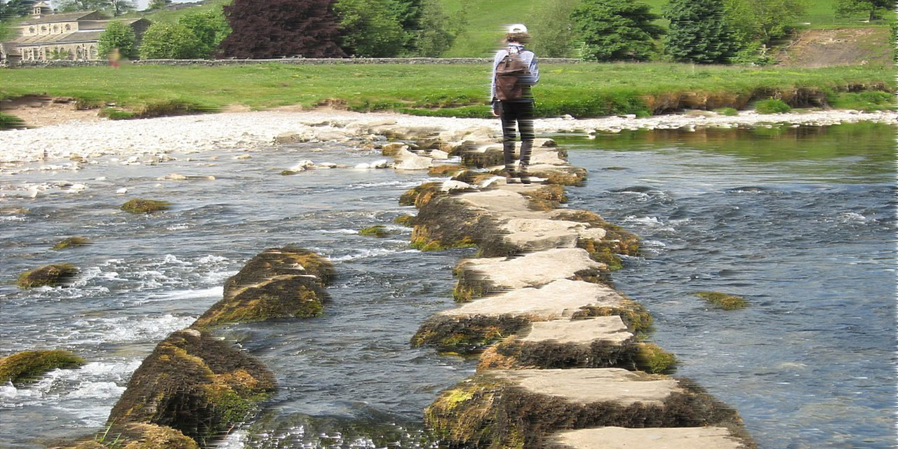Dünya senin için yaratıldı ama sen bu dünya için yaratılmadın