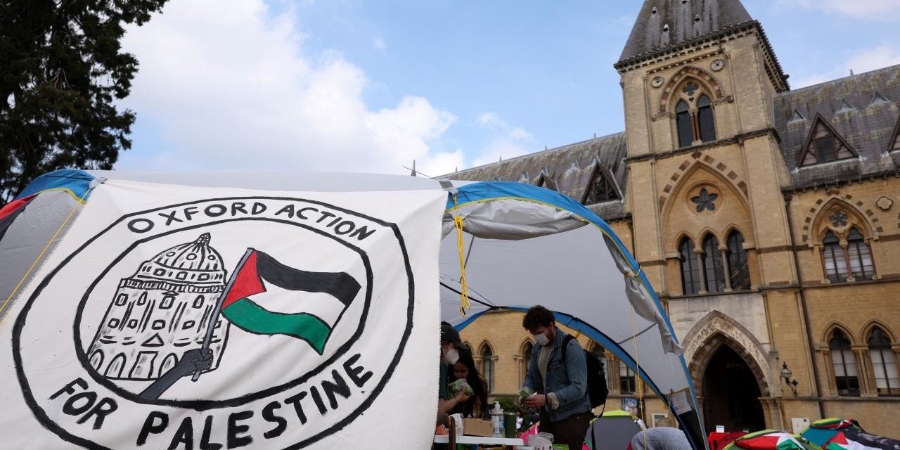Oxford'lu öğrenci ve akademisyenler de israile karşı ayaklandı