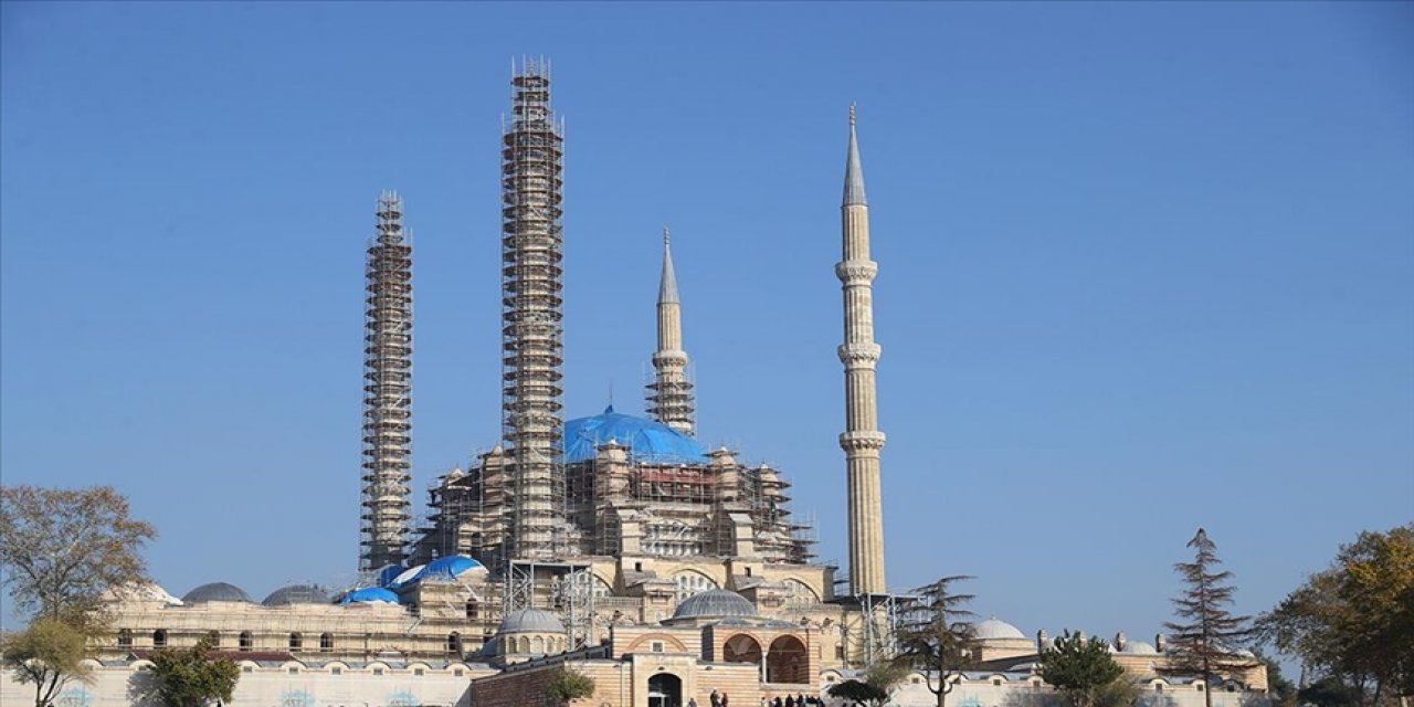 Selimiye Camisi'nde restorasyon sürüyor