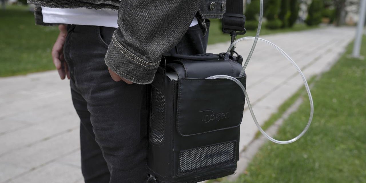 Akciğerini çantasında taşıyor: Nefes almanın bu kadar önemli olduğunu bilmiyordum!