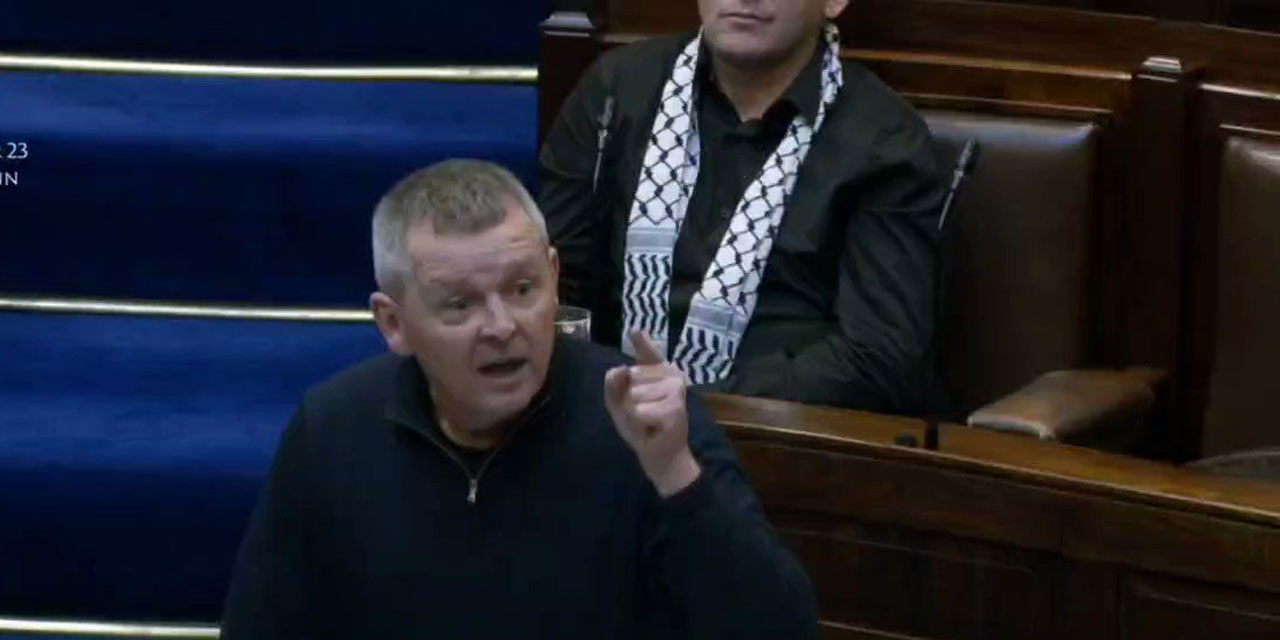 İrlanda Milletvekili Barrett: israil, Filistinlilerin katledilmesi üzerine kurulu bir terör devletidir