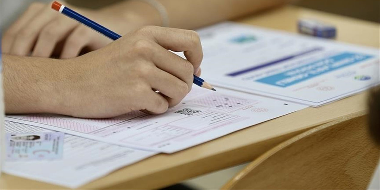 Milli Eğitim Bakanı Tekin: Eğitim kısalacak, YKS ve LGS soruları okuldan çıkacak