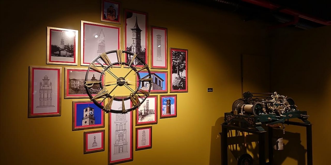 Her Şeyin Bir Saati Var sergisi zamanın kıymetini bilenleri bekliyor