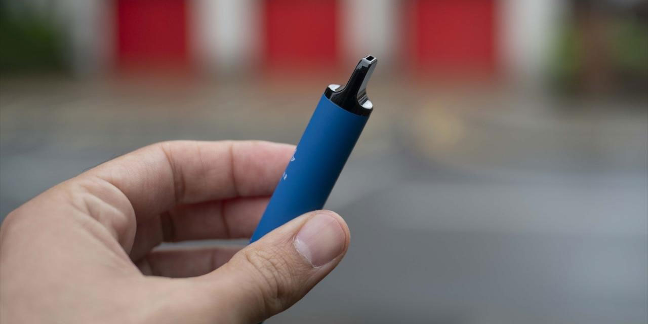 Gençlere yeni nesil saldırı: Elektronik sigara