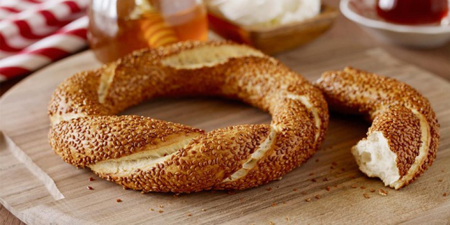 Zam sonrası simit satışları yarı yarıya düştü: İnsanlar simit alacağına ekmek alıyor