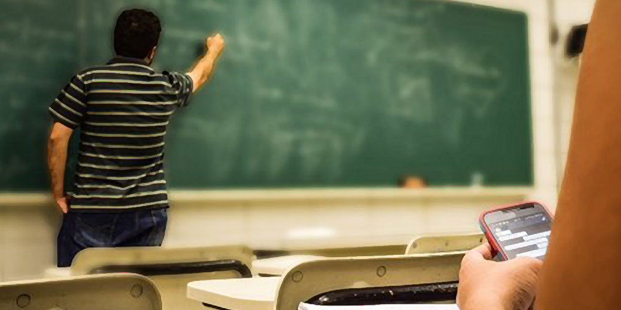 Milli Eğitim Bakanı Tekin: Sınıflara telefonla girilmesini önleyeceğiz