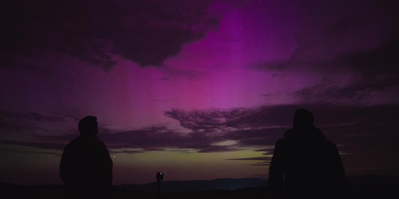 Kuzey Yarım Küre'nin bir çok bölgesinde Kuzey Işıkları gözlemlendi