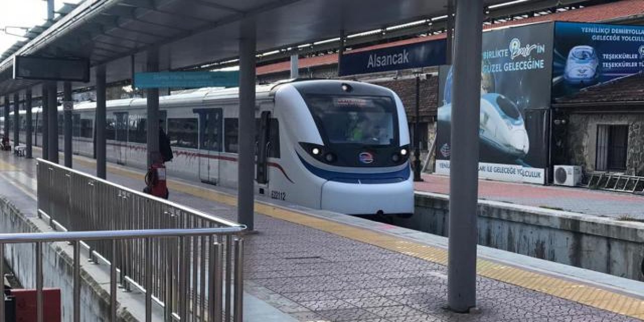 İZBAN 840 milyon yolcu taşıdı