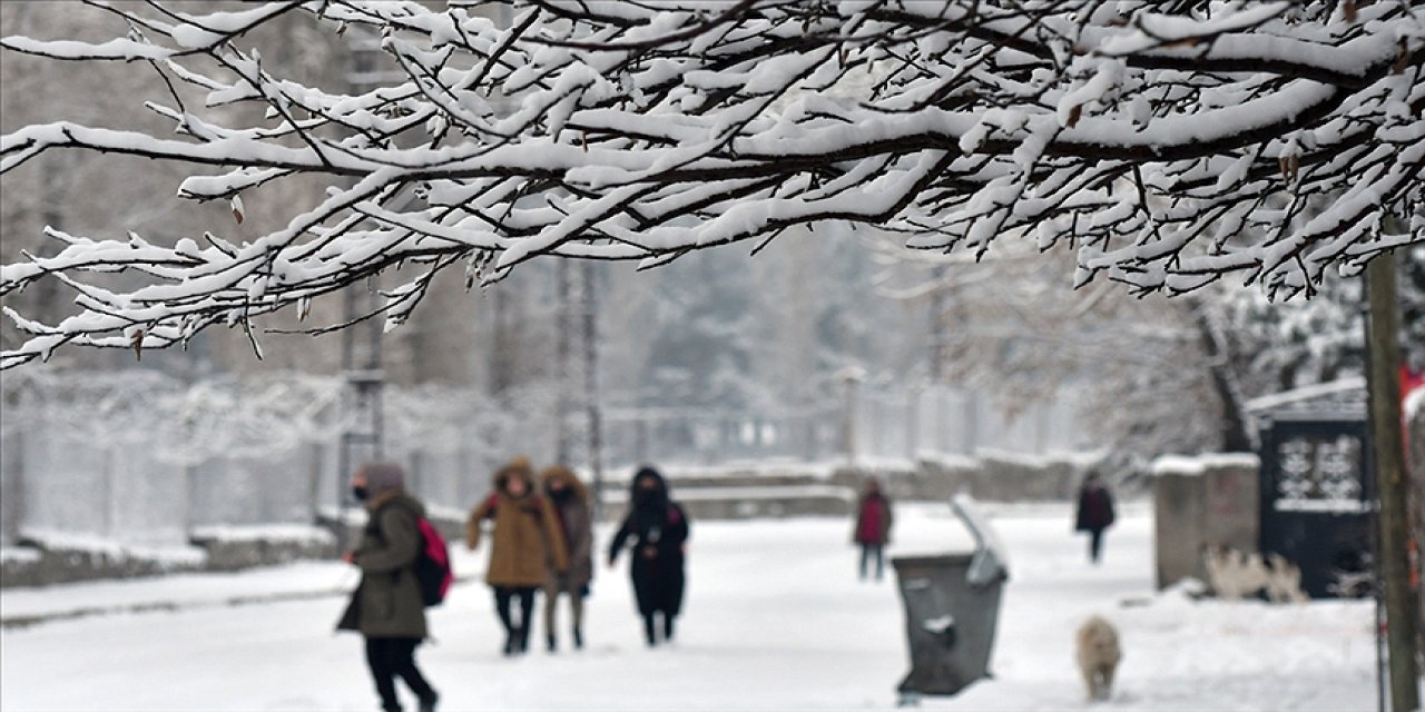 Yurt genelinde sıcaklıklar çarşambadan itibaren düşecek: Beyaz rahmet müjdesi