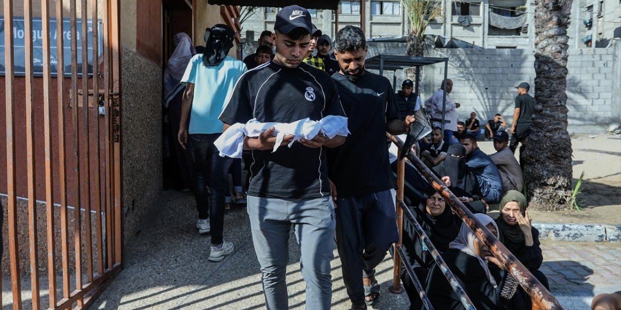 Soykırımcı israilin Gazze'ye saldırılarında 7 Filistinli daha katledildi