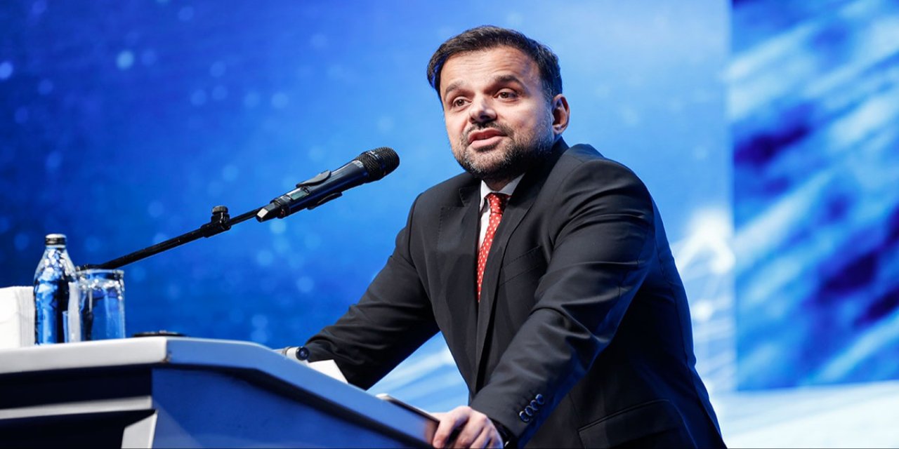 Metaversedeki en temel siber tehdit gizlilik ve mahremiyettir