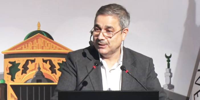 Said Nursi'nin önünde iki engel var: Biri Nur talebeleri