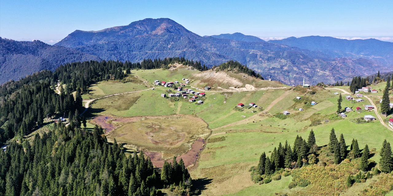 Gölyanı Yaylası ziyaretçilerine huzur veriyor