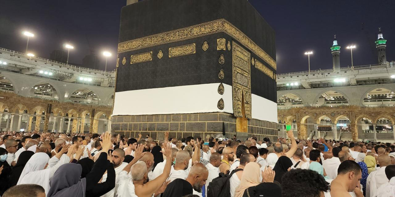 Hac vizesi olmayanların Mekke'ye girişine bugünden itibaren izin verilmeyecek