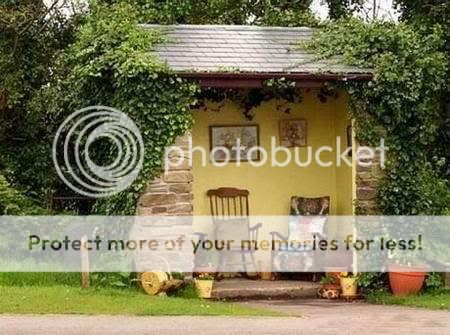busstop3.jpg