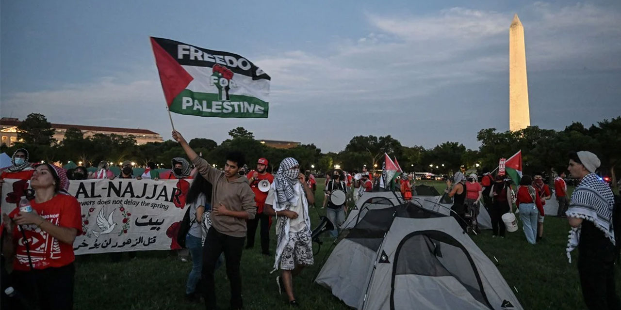 Beyaz Saray'ın karşısında Gazze için çadır kurdular