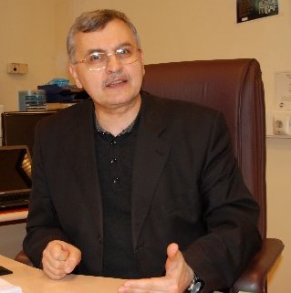 b_6389.jpg