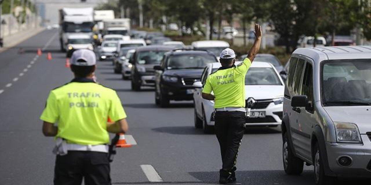 Bayramda yollarda 210 bin 352 personel görev yapacak