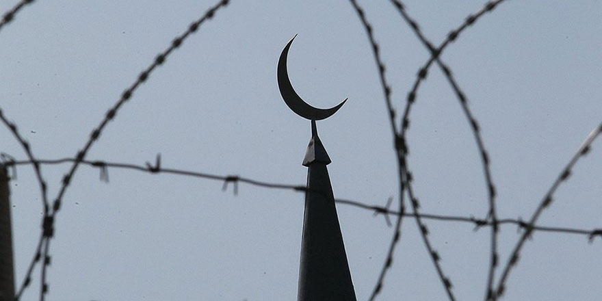 Arapça Ezan okudu diye günlerce dövülenler ve Bediüzzaman ile Menderes'in tavrı