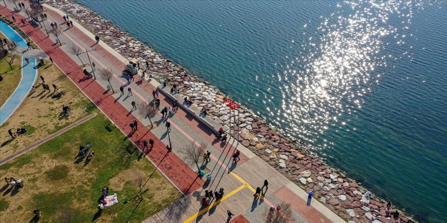 Türkiye'de son yarım asrın en sıcak beşinci nisan ayı yaşandı