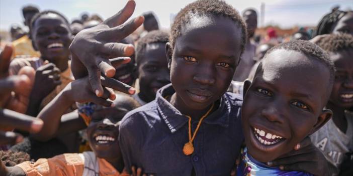 Sudan'da savaşın gölgesinde çocuklar
