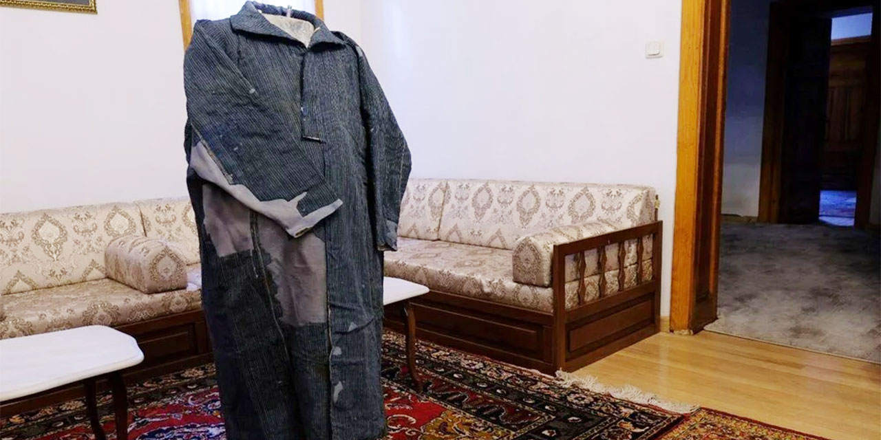 Hz. Mevlana'nın kıyafetleri ile boyu ve kilosu ortaya çıktı