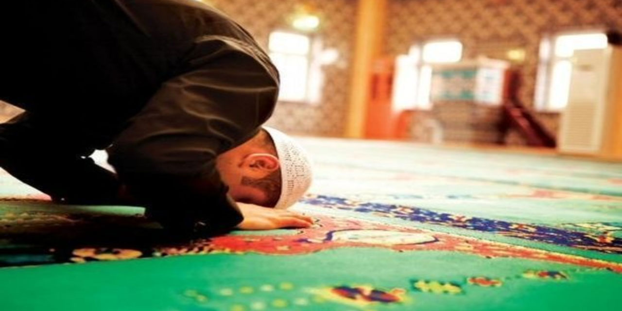 Bediüzzaman: İnsana karşı hürriyet, Allah'a karşı ubudiyeti intaç eder